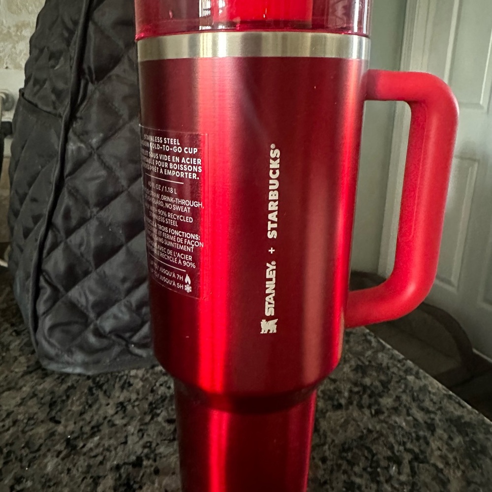 COPY - NEW Starbucks- Holiday 2023 Starbucks X Stanley Quencher 2.0 40oz